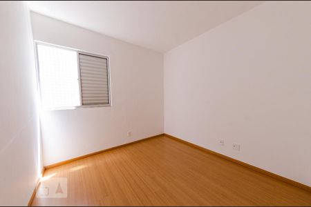 Quarto 2 de apartamento para alugar com 3 quartos, 80m² em Gutierrez, Belo Horizonte