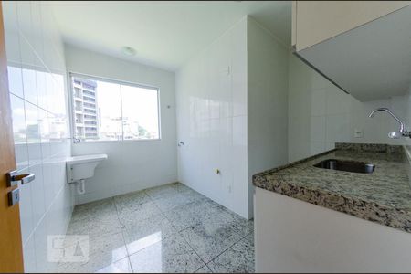 Apartamento para alugar com 80m², 3 quartos e 2 vagasCozinha e área de serviço