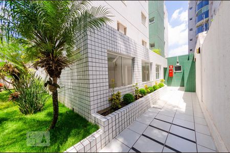 Apartamento para alugar com 80m², 3 quartos e 2 vagasEntrada