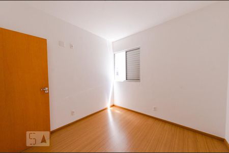 Apartamento para alugar com 80m², 3 quartos e 2 vagasQuarto 2