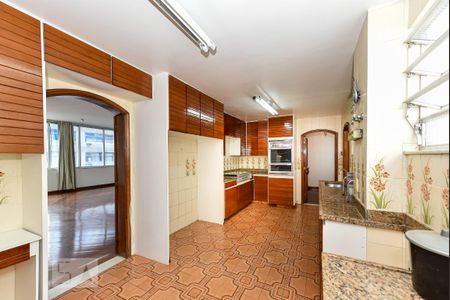 Apartamento à venda com 300m², 4 quartos e 1 vagaCozinha