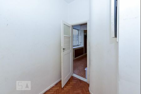 Apartamento à venda com 300m², 4 quartos e 1 vagaQuarto de Serviço 2