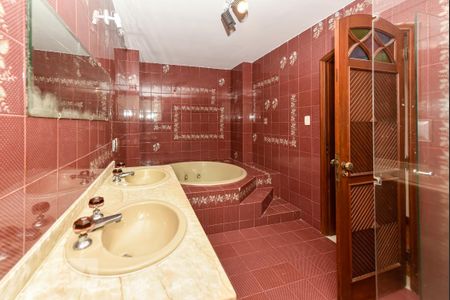 Apartamento à venda com 300m², 4 quartos e 1 vagaBanheiro Social