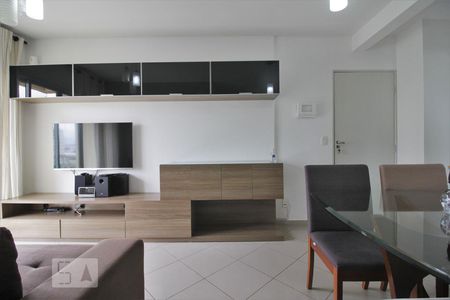 Sala de apartamento para alugar com 2 quartos, 51m² em Vila Suzana, São Paulo