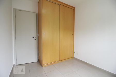 Quarto de apartamento para alugar com 2 quartos, 51m² em Vila Suzana, São Paulo