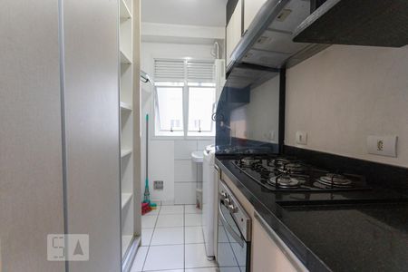 Cozinha/Servico de apartamento para alugar com 3 quartos, 68m² em Bacacheri, Curitiba