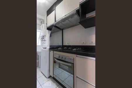 Cozinha/Servico de apartamento para alugar com 3 quartos, 68m² em Bacacheri, Curitiba