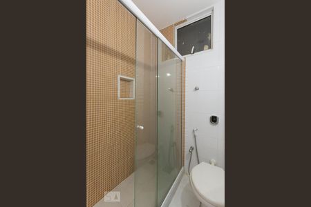 Banheiro de kitnet/studio à venda com 1 quarto, 40m² em Tijuca, Rio de Janeiro