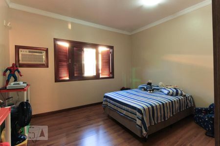 Casa à venda com 240m², 2 quartos e 2 vagasQuarto 2