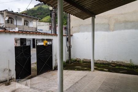 Casa para alugar com 70m², 2 quartos e 1 vaga Casa para alugar com 70m², 2 quartos e 1 vagaQuintal