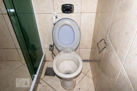 Casa para alugar com 70m², 2 quartos e 1 vaga Casa para alugar com 70m², 2 quartos e 1 vagaBanheiro