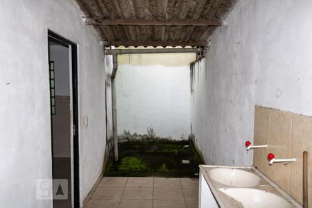 Casa para alugar com 70m², 2 quartos e 1 vaga Casa para alugar com 70m², 2 quartos e 1 vagaÁrea de Serviço