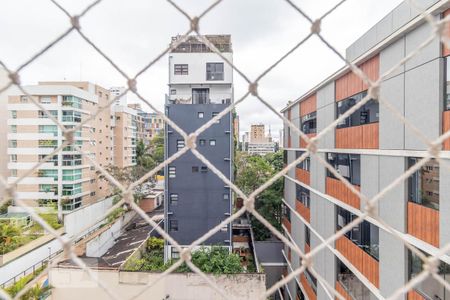 Quarto - vista de apartamento para alugar com 1 quarto, 57m² em Pinheiros, São Paulo