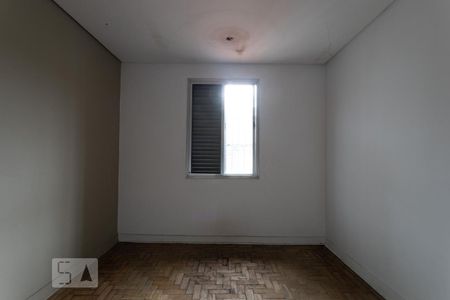Casa à venda com 177m², 5 quartos e 4 vagasQuarto 3
