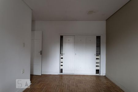 Casa à venda com 177m², 5 quartos e 4 vagasQuarto 3