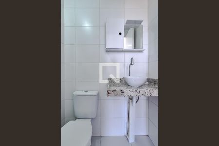 Banheiro de apartamento à venda com 1 quarto, 29m² em Água Branca, São Paulo