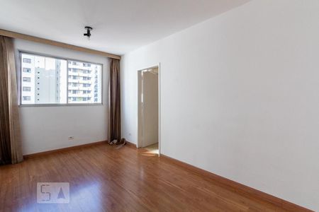 Sala de apartamento para alugar com 1 quarto, 43m² em Vila Uberabinha, São Paulo