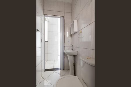 Casa à venda com 210m², 3 quartos e 1 vagaBanheiro 