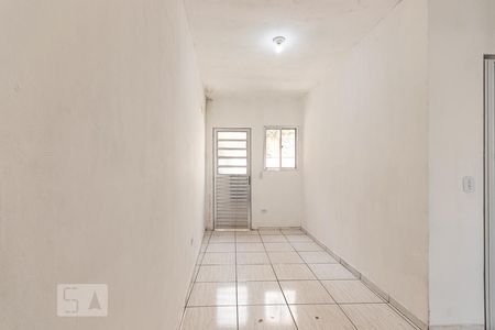 Sala  de casa à venda com 3 quartos, 210m² em Vila Nhocuné, São Paulo