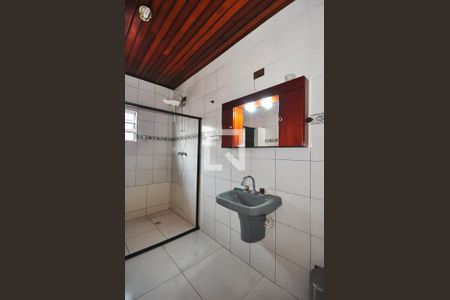 Casa para alugar com 60m², 1 quarto e sem vaga Casa para alugar com 60m², 1 quarto e sem vagaBanheiro Suíte