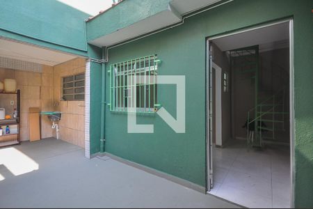 Casa para alugar com 60m², 1 quarto e sem vaga Casa para alugar com 60m², 1 quarto e sem vagaEntrada