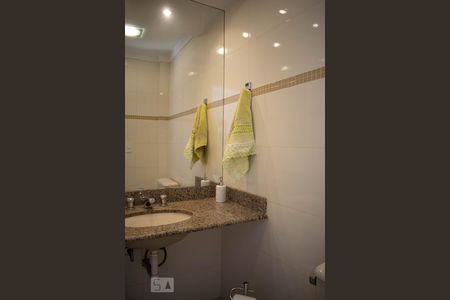 Apartamento à venda com 173m², 3 quartos e sem vagaBanheiro