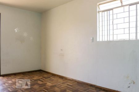 Sala de casa para alugar com 3 quartos, 80m² em Lindóia, Curitiba