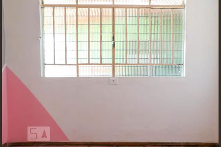 Quarto 1 de casa para alugar com 3 quartos, 80m² em Lindóia, Curitiba