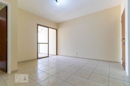 Sala de apartamento para alugar com 2 quartos, 82m² em Cambuí, Campinas