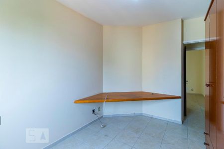Apartamento para alugar com 82m², 2 quartos e 1 vaga Apartamento para alugar com 82m², 2 quartos e 1 vagaQuarto 2
