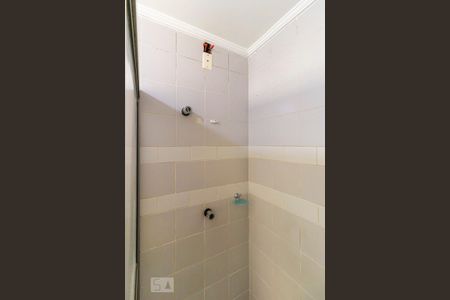 Apartamento para alugar com 82m², 2 quartos e 1 vaga Apartamento para alugar com 82m², 2 quartos e 1 vagaBanheiro da suíte