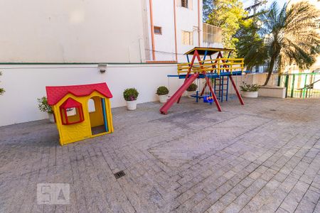 Apartamento para alugar com 82m², 2 quartos e 1 vaga Apartamento para alugar com 82m², 2 quartos e 1 vagaÁrea Comum - Playground