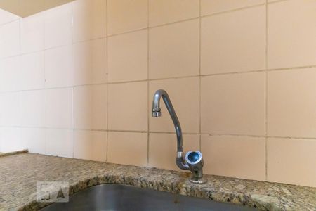 Apartamento para alugar com 82m², 2 quartos e 1 vaga Apartamento para alugar com 82m², 2 quartos e 1 vagaCozinha - Torneira