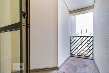 Sacada de apartamento para alugar com 2 quartos, 82m² em Cambuí, Campinas