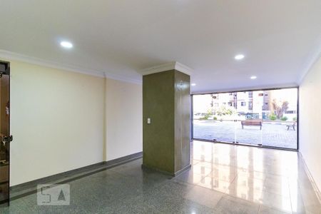 Apartamento para alugar com 82m², 2 quartos e 1 vaga Apartamento para alugar com 82m², 2 quartos e 1 vagaÁrea comum - Salão de festas