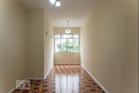 Sala  de apartamento para alugar com 2 quartos, 90m² em Vila Isabel, Rio de Janeiro