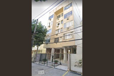 Apartamento para alugar com 90m², 2 quartos e 1 vagaFachada 