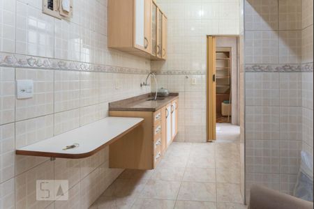 Apartamento para alugar com 90m², 2 quartos e 1 vagaCozinha 