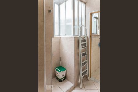 Apartamento para alugar com 90m², 2 quartos e 1 vagaÁrea de Serviço
