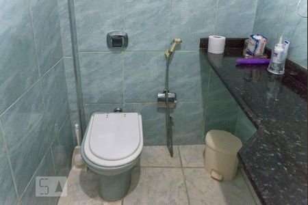 Apartamento para alugar com 90m², 2 quartos e 1 vagaBanheiro social 