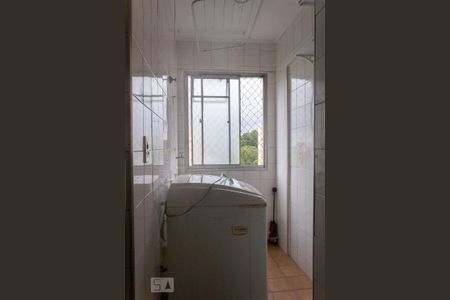 Apartamento para alugar com 48m², 2 quartos e 1 vaga Apartamento para alugar com 48m², 2 quartos e 1 vagaÁrea de Serviço