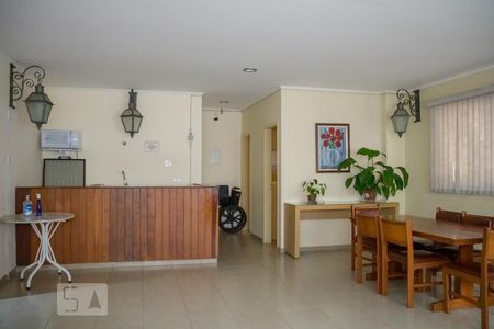 Apartamento à venda com 90m², 3 quartos e 1 vaga Apartamento à venda com 90m², 3 quartos e 1 vagaÁrea comum - Salão de festas