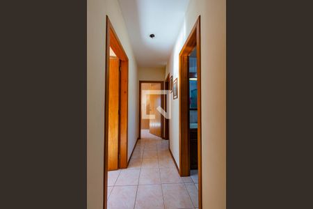 Corredor de apartamento para alugar com 3 quartos, 93m² em Centro, Canoas