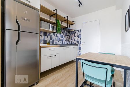 Apartamento para alugar com 33m², 1 quarto e sem vaga Apartamento para alugar com 33m², 1 quarto e sem vagaCozinha