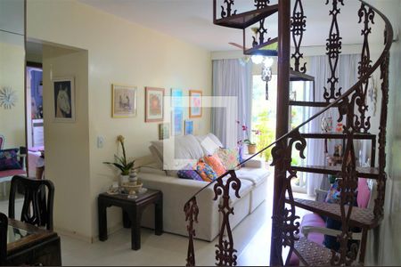 Apartamento à venda com 160m², 3 quartos e 1 vagaSala