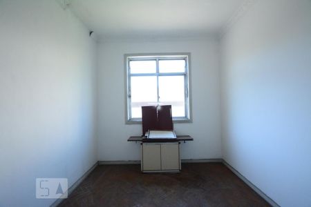 Quarto 1 de apartamento para alugar com 2 quartos, 53m² em Bonsucesso, Rio de Janeiro