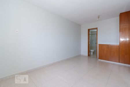 Apartamento para alugar com 139m², 4 quartos e 2 vagas Apartamento para alugar com 139m², 4 quartos e 2 vagasSuite 1