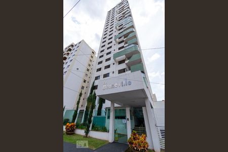 Apartamento para alugar com 139m², 4 quartos e 2 vagas Apartamento para alugar com 139m², 4 quartos e 2 vagasFachada