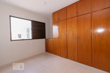 Apartamento para alugar com 139m², 4 quartos e 2 vagas Apartamento para alugar com 139m², 4 quartos e 2 vagasQuarto 2