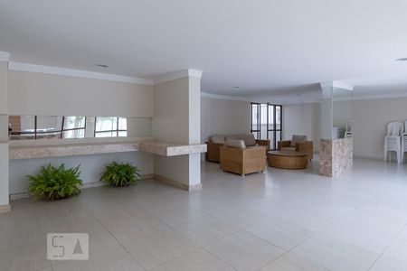 Apartamento para alugar com 139m², 4 quartos e 2 vagas Apartamento para alugar com 139m², 4 quartos e 2 vagasÁrea comum - Salão de festas
